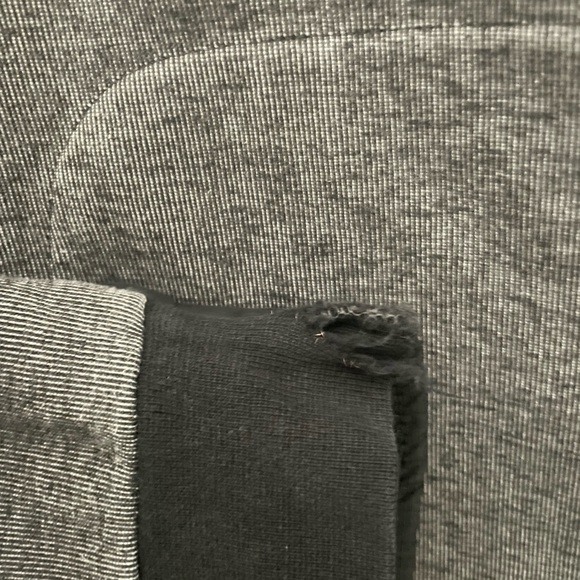 Nike Ohio State OSU Buckeye Full Zip Hoodie - Gray, Black, Scarlet Red - Medium - Picture 4 of 6